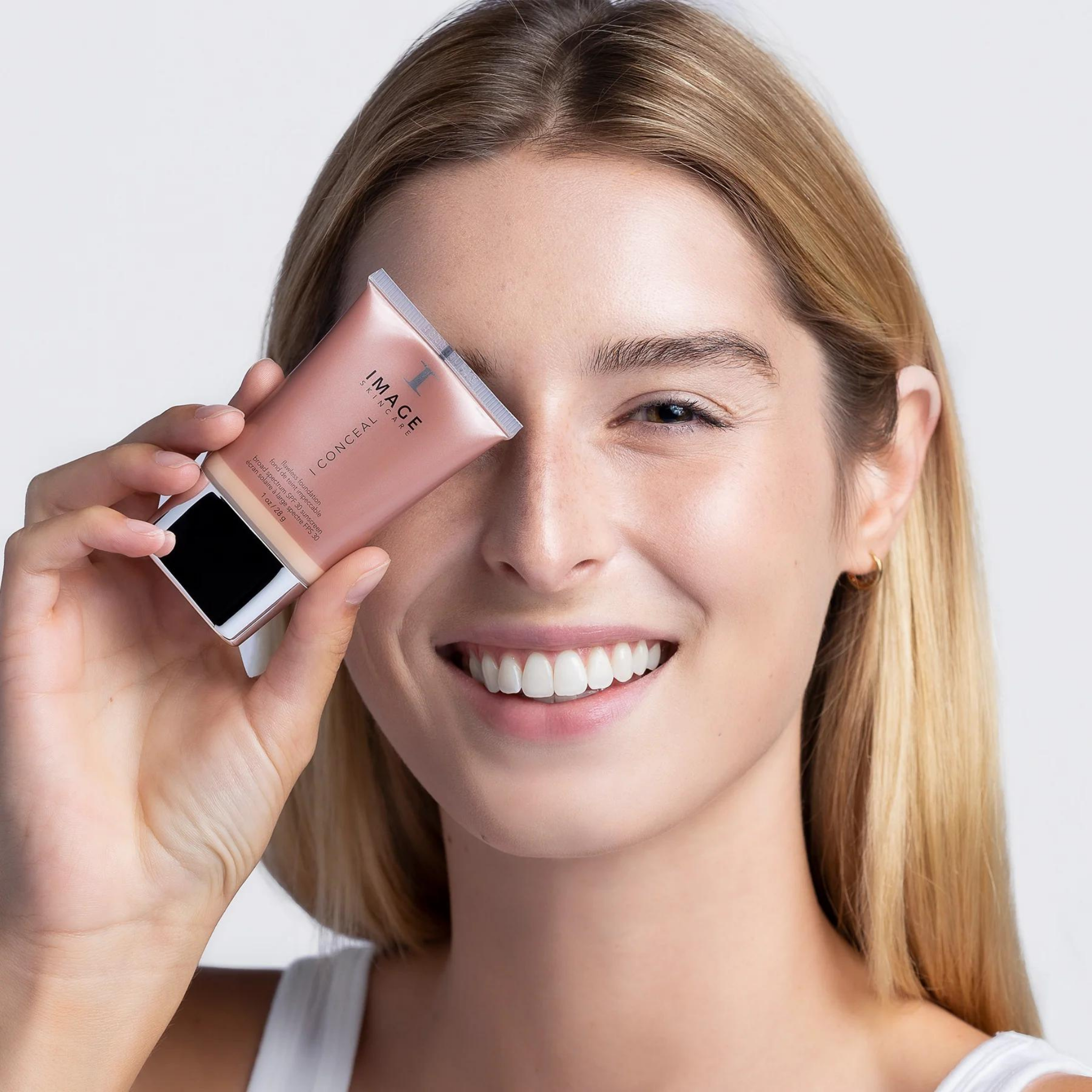 I CONCEAL Flawless Foundation Broad-Spectrum SPF 30 Sunscreen Porcelain