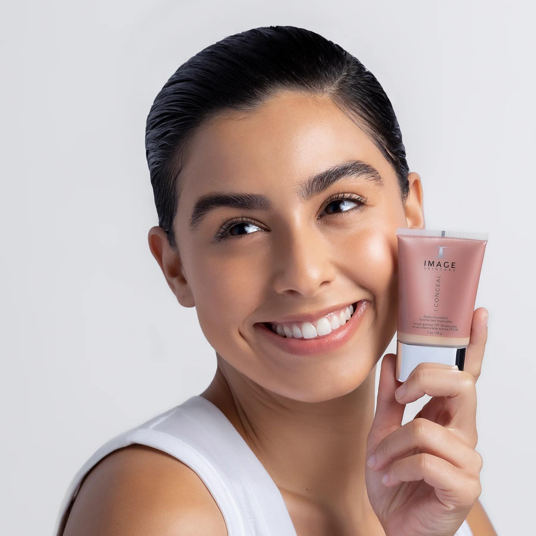 I CONCEAL Flawless Foundation Broad-Spectrum SPF 30 Sunscreen Suede
